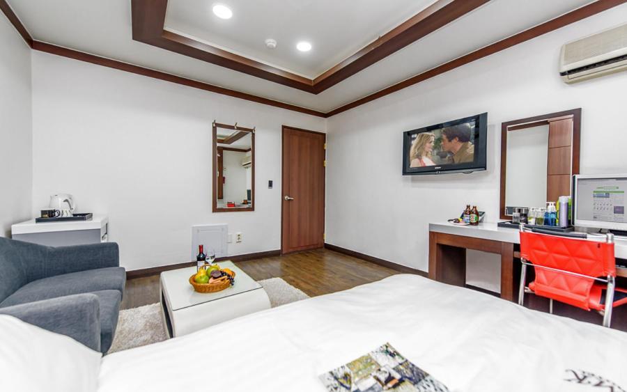 Mk Hotel Йосу Екстер'єр фото