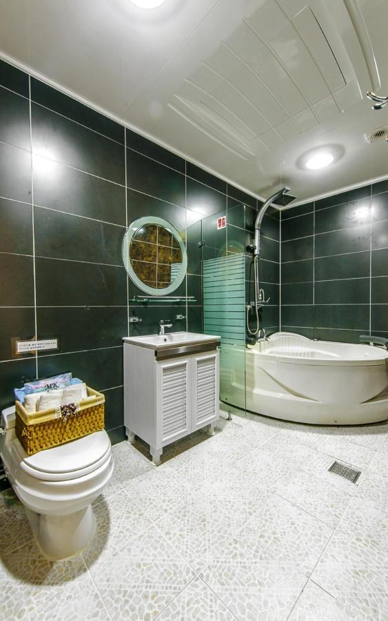 Mk Hotel Йосу Екстер'єр фото